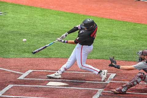 Georgia beats Mississippi State in wild 11-homer NCAA super regional slugfest