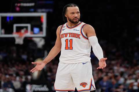 Knicks vs. Spurs odds revealed in pivotal NBA Finals Game 4 matchup