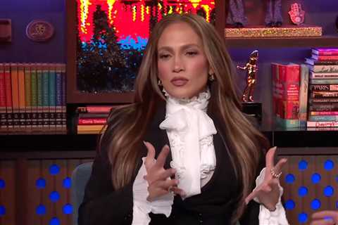 Jennifer Lopez Is a Hard No on Potential Boyfriends Sliding Into Her DMs: ‘If You Really Wanted to..