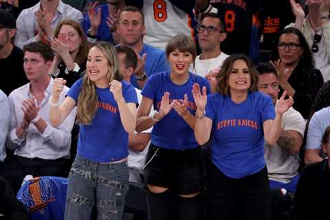 Watch Taylor Swift Join in on the Raucous Celebration at MSG After the Knicks’ Game 4 Win