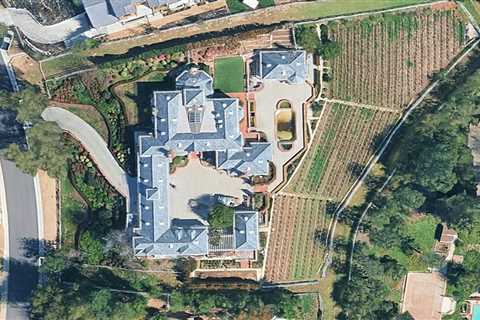 Matthew Stafford unloads three Los Angeles homes for staggering $21 million
