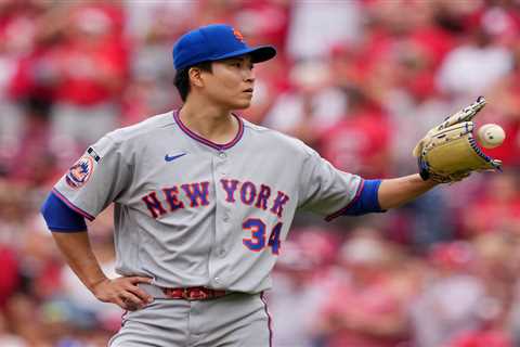 Kodai Senga’s return quickly turns into clunker as bats come up short again in loss to Reds