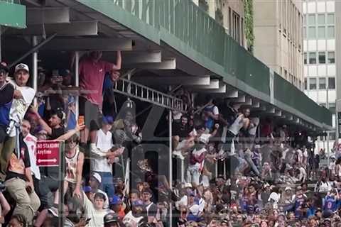 New York Knicks Madness, Fans Climb Scaffolding, Lamp Posts For View Of Parade