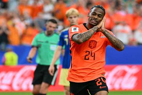 Netherlands star hits Steph Curry ‘Night Night’ celebration during World Cup win vs Sweden