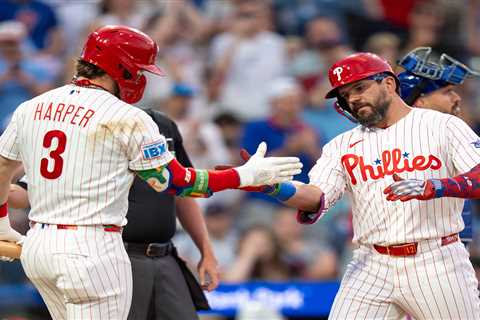Phillies’ Bryce Harper and Kyle Schwarber complete historic feats in blowout win over Mets