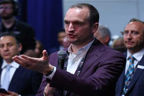 ESPN reporter in deep talks to join Hawks front office in stunner