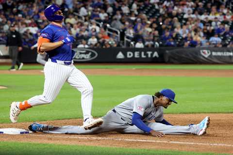 Cubs pitcher Edward Cabrera carted off field in injury heartbreaker