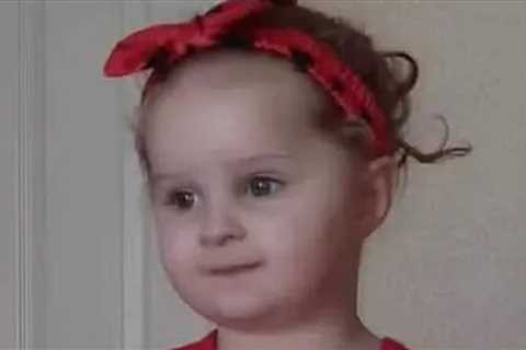 Parents Sentenced in Negligent Death of Toddler Struggling to Breathe, Covered in Lice
