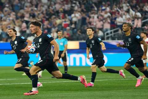Now it gets serious at World Cup — and USMNT are in position to make deep run