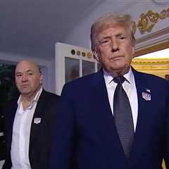 Video Shows Donald Trump and Dana White Prep In Oval Office For UFC Fight