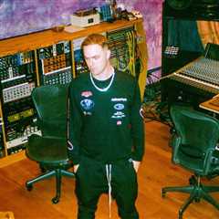 Publishing Briefs: Drake ‘Iceman’ Collaborator London Cyr Signs With Electric Feel/Sony