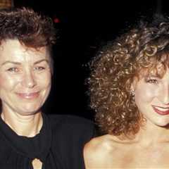 “She Chose Grace Over Fear”: Jennifer Grey Revealed That Her Mom Died “On Her Own Terms” Just One..