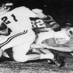 Jim Lindsey, college football and NFL champion running back, dead at 81