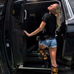 Livvy Dunne rocks custom Paul Skenes-themed boots for Pirates-Yankees game in New York