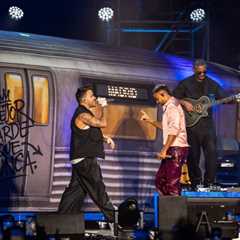 ‘¡Que Viva la Bachata!’ Romeo Santos & Prince Royce Celebrate the Genre in Front of 54,000 Fans..