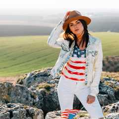 What Accessories Pair Best With American Flag Clothes?
