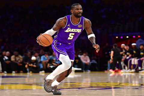 Deandre Ayton had a chance to rehab his image with the Lakers — and he blew it