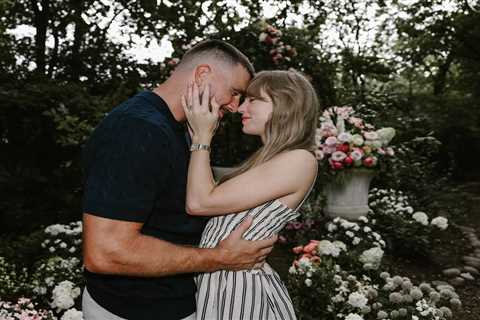 Taylor Swift, Travis Kelce closely collaborated with same designer for MSG wedding looks