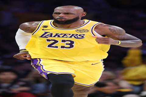 LeBron James spends Fourth of July near potential NBA free agency destination