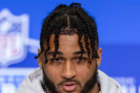 Marshawn Kneeland, Cowboys DE Who Died By Suicide, Diagnosed W/ CTE