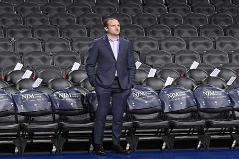 Tim Bontemps bolts ESPN writing gig for Hawks front office job