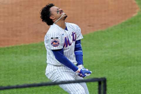 Mark Vientos exits matinee after taking pitch off hand in Mets injury concern