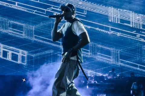 Jay-Z Shuts Down Yankee Stadium With ‘The Blueprint’ & Special Guests: 7 Best Moments