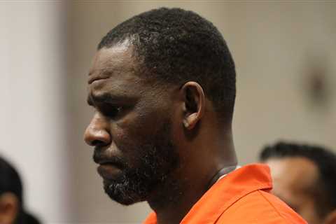 R. Kelly Splinter Group Battling With Attorney of Record Over Singer's Clemency Bid