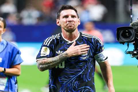 World Cup Golden Boot race, picks: Should you bet Kylian Mbappé or Lionel Messi?