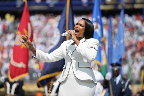 Jennifer Hudson Sings National Anthem, Robbie Williams & More Lead 2026 World Cup Closing Ceremony