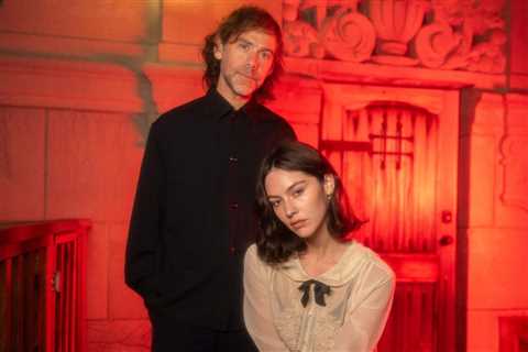 Aaron Dessner Sets the Record Straight on Gracie Abrams’ ‘Death Wish’: It’s ‘Definitely Not’ About..