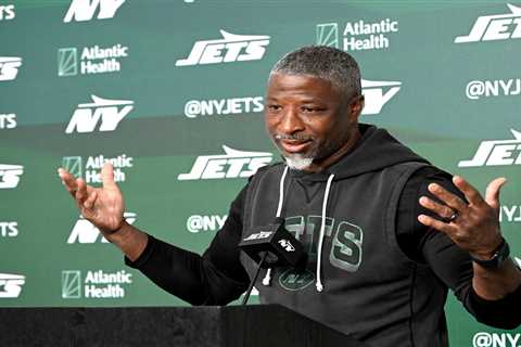Jets can use this solitude of silence to build something real at long last