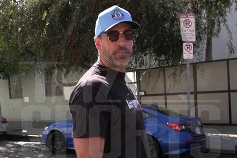 Aaron Rodgers Hits Gym In Los Angeles Days Before Reporting To Training Camp