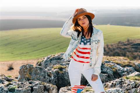 What Accessories Pair Best With American Flag Clothes?