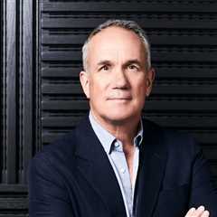 Tom Corson Named COO at Warner Music Group