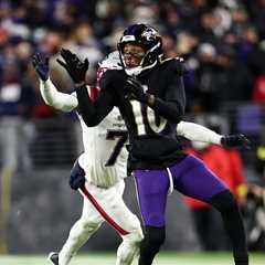 DeAndre Hopkins clarifies his NFL future after taking college coaching job