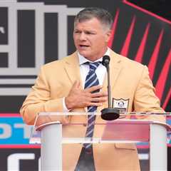 Adam Vinatieri’s zinger-filled Hall of Fame speech delivers brutal Bill Belichick-Jordon Hudson jab
