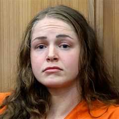Courtney Clenney's Sentencing Hearing, Live Stream