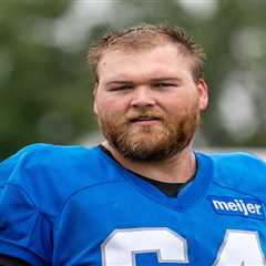 Cad Mays, Lions’ new $25 million center, suffers significant injury in early blow