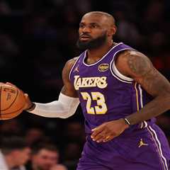 Lakers hosting 76ers, LeBron James in marquee Christmas Day matchup