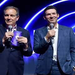 Jim Nantz speaks out on Tony Romo arrest with CBS future uncertain
