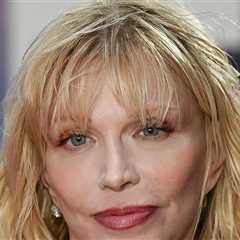 Courtney Love Says She Almost Died in 2019