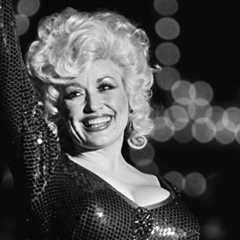 25 Ultra-Rare Photos Of Dolly Parton To Honor Her Ultra-Rare Life