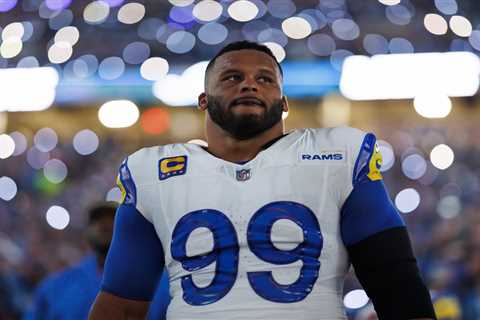 Sean McVay shares Aaron Donald decision timeline, which way Rams legend is leaning