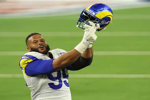 Aaron Donald wants one final answer before committing to Rams return
