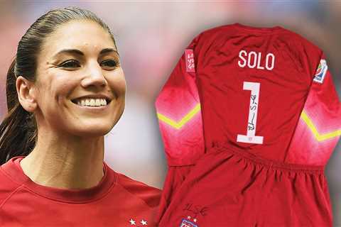 Hope Solo Auctioning Off Huge Personal World Cup Collection