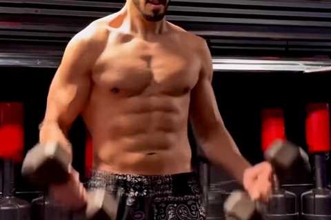Former NBA star Enes Kanter Freedom begins ‘transition to the WNBA’ with shirtless workout