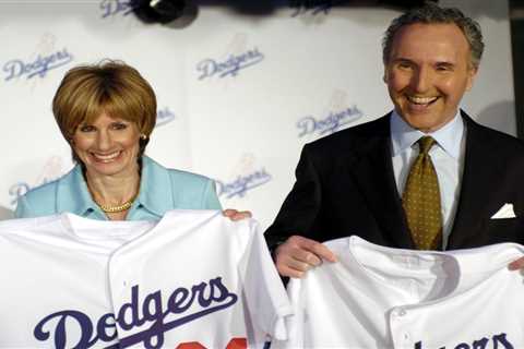 Frank McCourt saga shows uncertain times for Dodgers amid Lakers sale