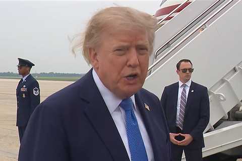 Trump Says USS Lincoln Deployment 'Not Nearly Long Enough'