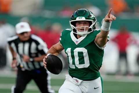 Cade Klubnik backs up his moxie — and then some — in Jets debut